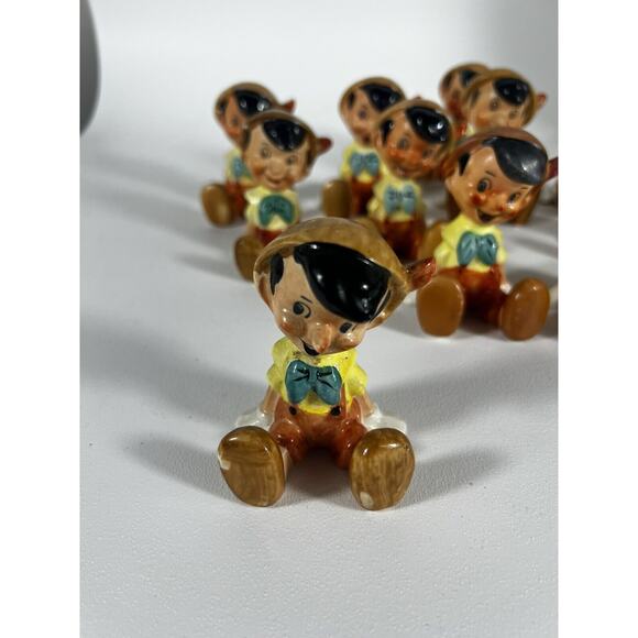 Rare Vintage Disney Pinocchio Sitting Ceramic Figurine – Made in Japan – 3" Tall - Picture 9 of 16